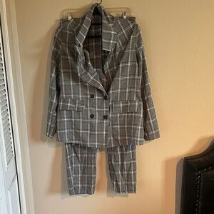Classic Gray Plaid Double-Breasted Blazer